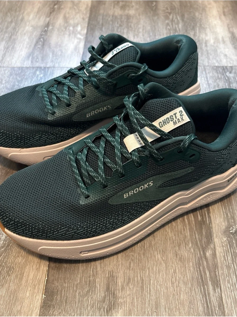 Brooks | Shoes | Brooks Mens Ghost Max 2 Running Shoes Green Size 9 ...